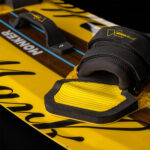 Shinnmark Monker Freeride Kiteboard & Fins - Image 4